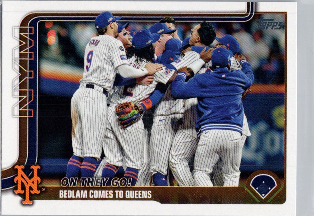 2025 Topps #432 On They Go! Bedlam Comes to Queens New York Mets