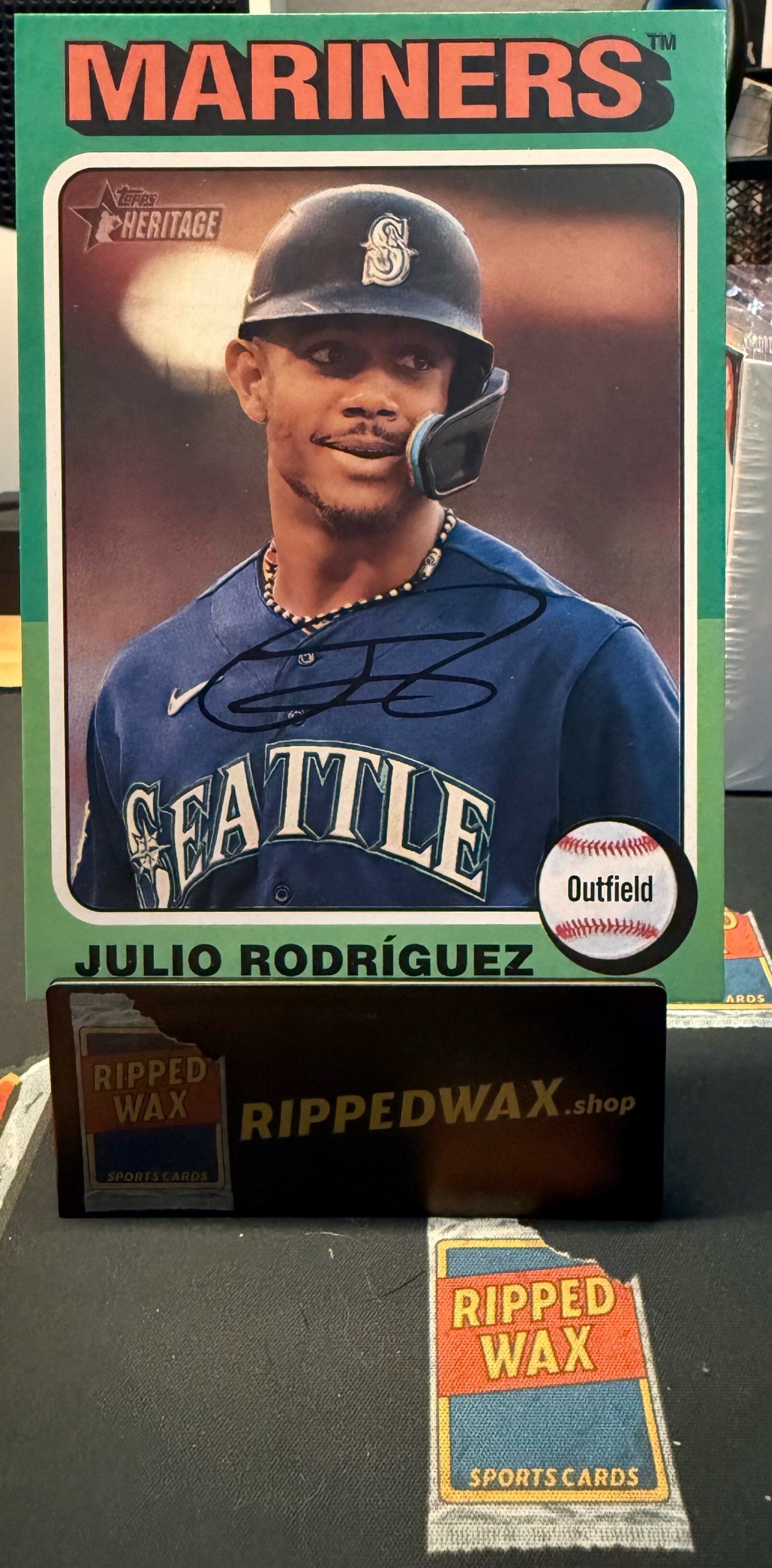 2024 Topps Heritage #OB-28 Julio Rodríguez Oversized 1975 Topps Box Loaders